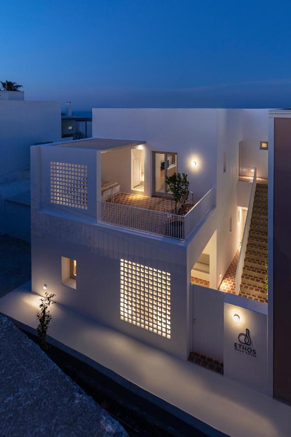 סנטוריני Ethos Vegan Suites מראה חיצוני תמונה